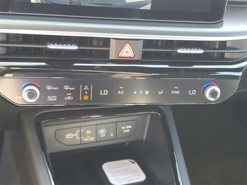 New 2026 Kia K5 GT-Line image 18