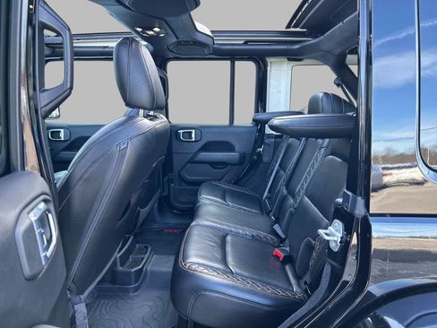 Used 2021 Jeep Wrangler Unlimited Sahara image 13