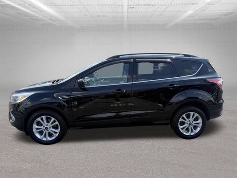 Certified 2018 Ford Escape SE w/ SE Sync 3 Package FWD image 11