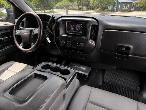 Used 2015 Chevrolet Silverado 2500 W/T w/ WT Fleet Convenience Package AWD/4WD image 18