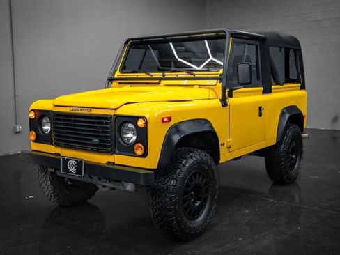 Used 1995 Land Rover Defender 90 image 30