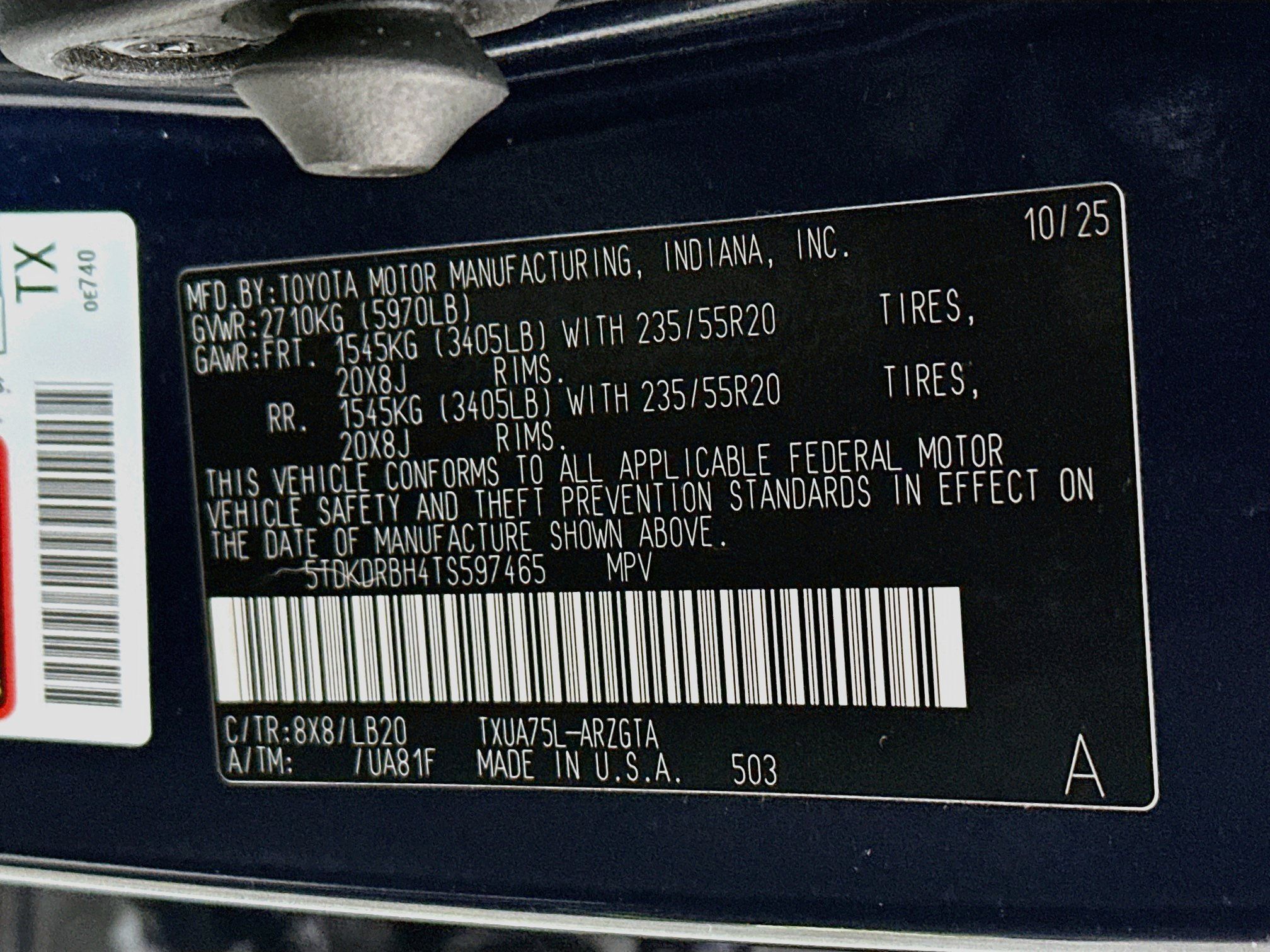 Used 2026 Toyota Highlander Limited AWD/4WD image 32