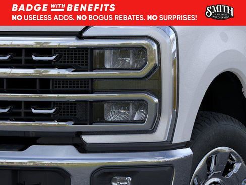 New 2025 Ford F250 Lariat w/ Lariat Ultimate Package image 19