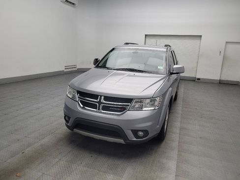 Used 2019 Dodge Journey SE w/ Premium Group image 15
