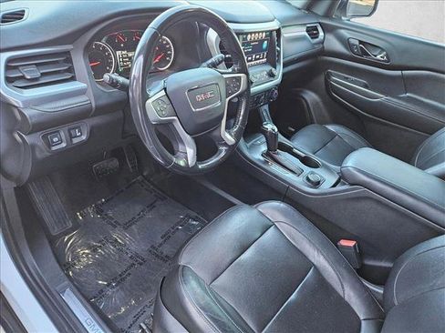 Used 2018 GMC Acadia SLT image 10