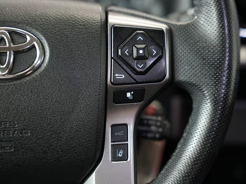 Used 2022 Toyota Tacoma SR5 w/ Technology Package RWD image 13