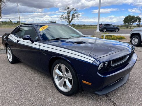 Used 2014 Dodge Challenger R/T image 8