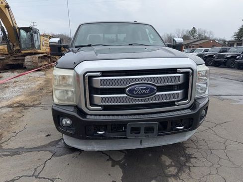 Used 2014 Ford F250 Platinum w/ FX4 Off-Road Package image 2