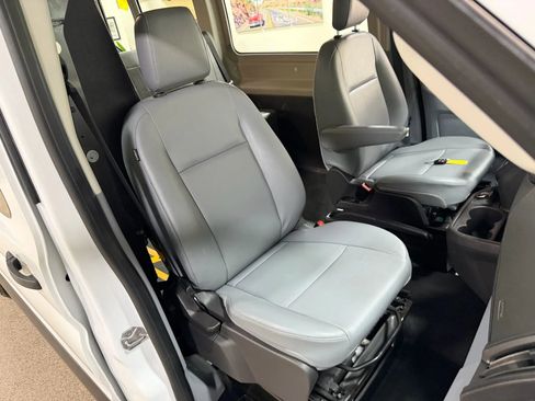 Used 2019 Ford Transit 150 148 Medium Roof image 33
