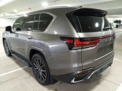Used 2024 Lexus LX 600 F Sport AWD/4WD image 7