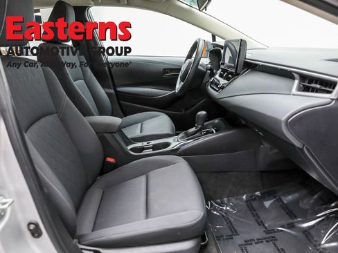 Used 2023 Toyota Corolla LE image 22