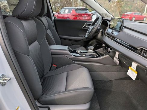 New 2025 Mitsubishi Outlander ES image 34
