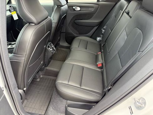 New 2026 Volvo XC40 B4 Core w/ Protection Package Premier FWD image 11