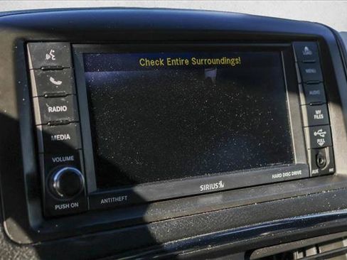 Used 2018 Dodge Grand Caravan SXT w/ Blacktop Package image 18