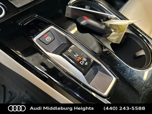 Certified 2025 Audi Q6 e-tron Premium Plus w/ Premium Plus image 29