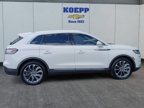 Used 2021 Lincoln Nautilus Reserve w/ Equipment Group 201A FWD image 6