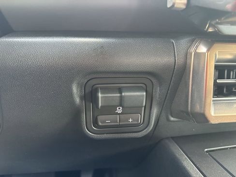 New 2025 GMC Hummer EV 3X image 39