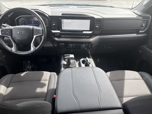 Used 2024 Chevrolet Silverado 1500 RST w/ Convenience Package II AWD/4WD image 16