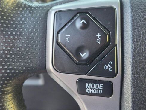 Used 2023 Toyota 4Runner SR5 Premium w/ Moonroof Package AWD/4WD image 14