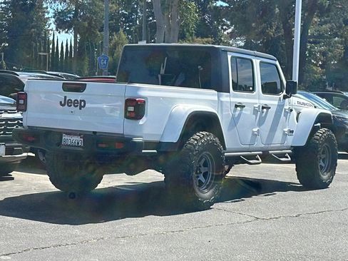 Used 2021 Jeep Gladiator Rubicon AWD/4WD image 5
