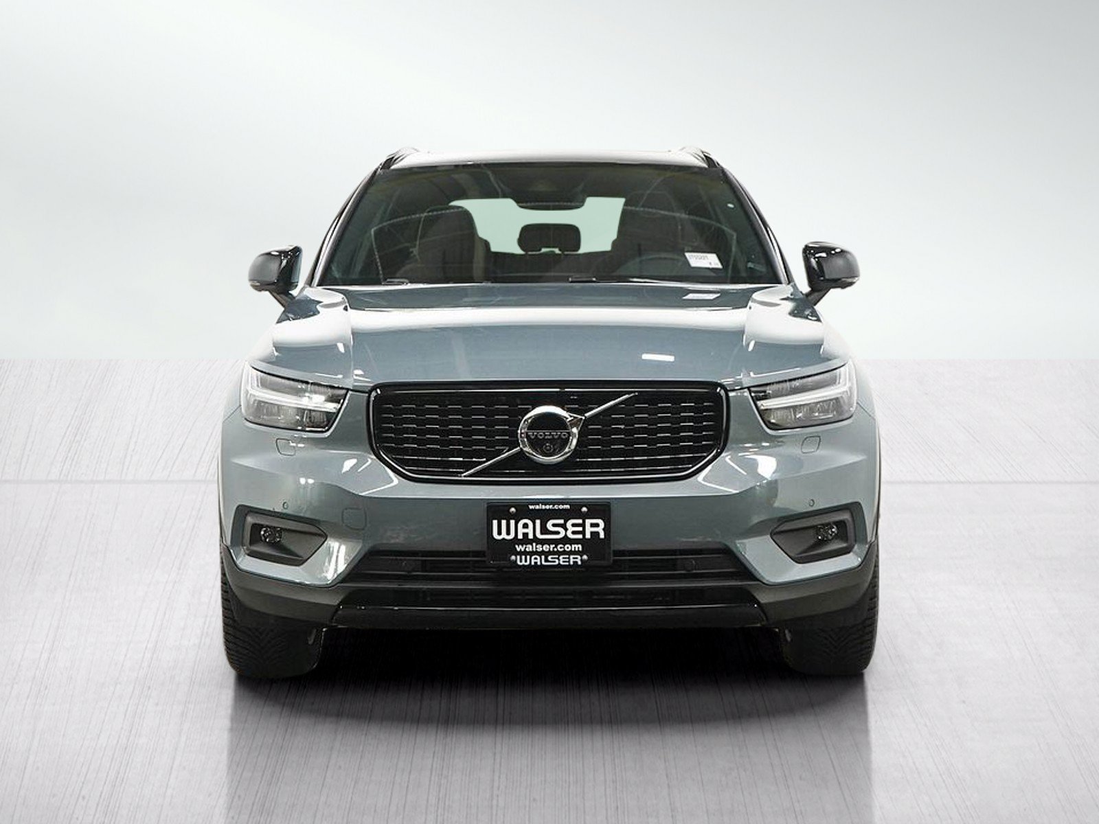 Used 2022 Volvo XC40 T5 R-Design AWD/4WD image 8