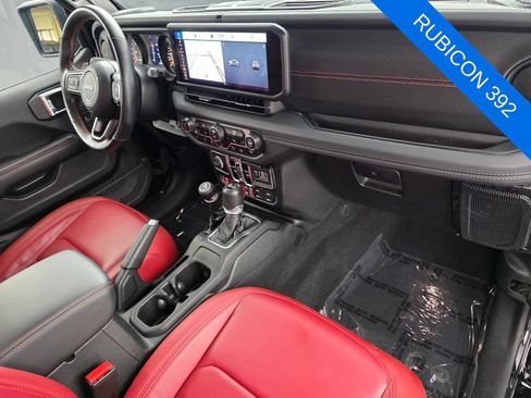 Used 2024 Jeep Wrangler Unlimited Rubicon 392 AWD/4WD image 32