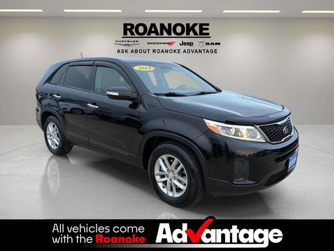 Used 2014 Kia Sorento LX image 21