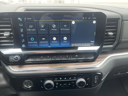 Used 2024 Chevrolet Silverado 1500 LT image 24