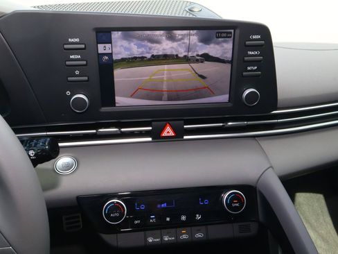 Used 2026 Hyundai Elantra Sport FWD image 22