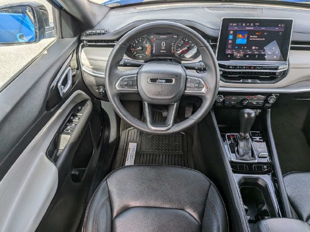Used 2024 Jeep Compass Limited AWD/4WD image 18