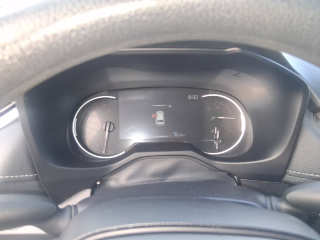 Used 2024 Toyota RAV4 LE AWD/4WD image 9