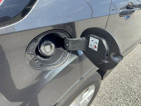 Used 2018 Ford Escape SEL AWD/4WD image 26