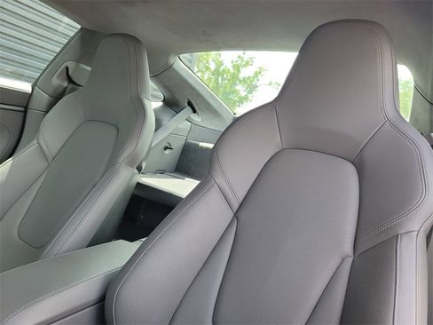 Used 2024 Porsche 911 Carrera S image 5
