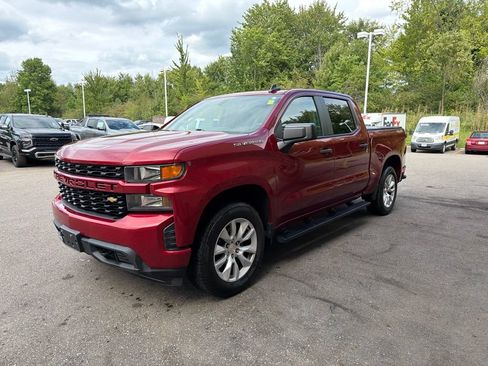 Used 2020 Chevrolet Silverado 1500 Custom w/ Custom Value Package AWD/4WD image 5