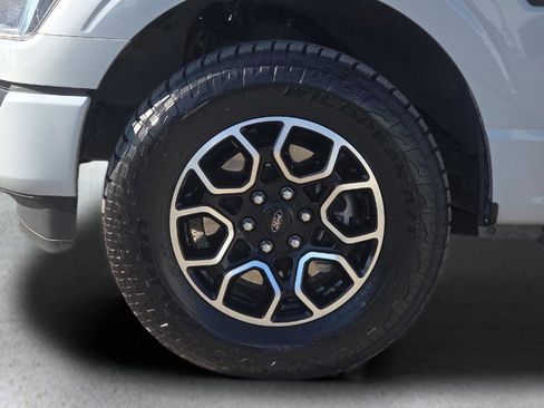 Used 2022 Ford F150 XL w/ STX Appearance Package AWD/4WD image 9