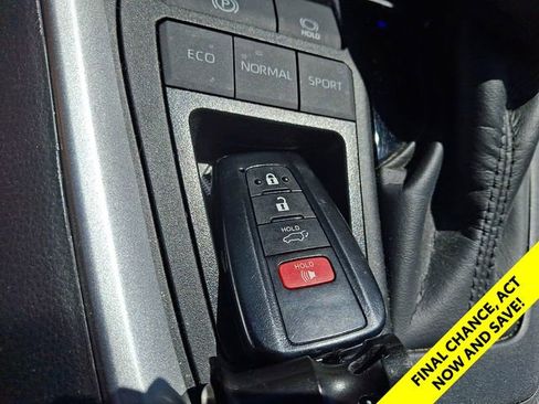 Used 2024 Toyota RAV4 XLE w/ Convenience Package FWD image 16