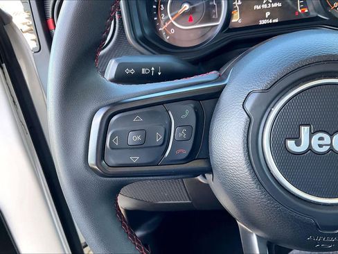 Used 2024 Jeep Wrangler Unlimited Rubicon image 22