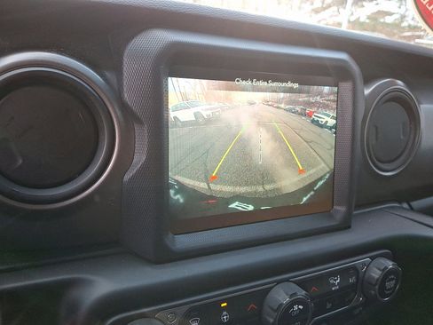 Certified 2023 Jeep Wrangler Sport S image 20