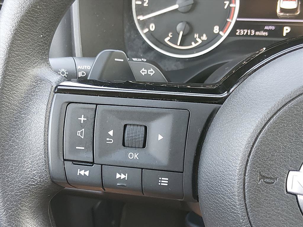 Used 2023 Nissan Rogue SV AWD/4WD image 24