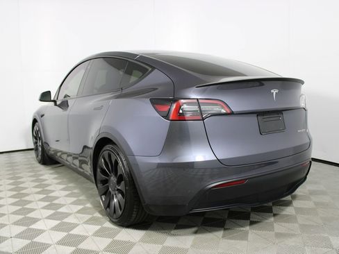 Used 2023 Tesla Model Y Performance image 28