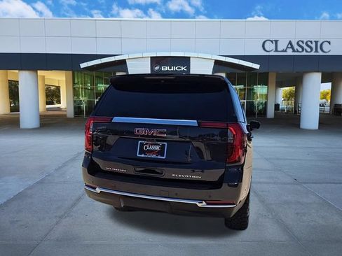 Used 2026 GMC Yukon Elevation w/ Elevation Premium Package AWD/4WD image 7
