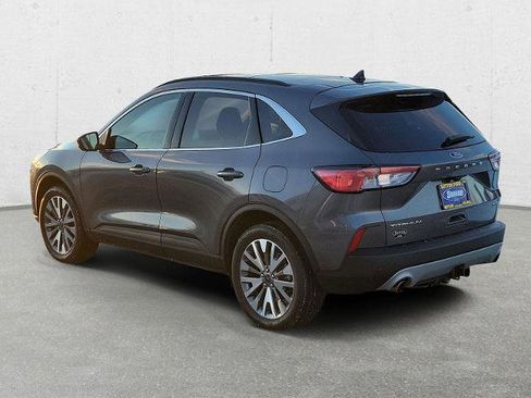 Certified 2022 Ford Escape Titanium w/ Class II Trailer Tow Package image 4