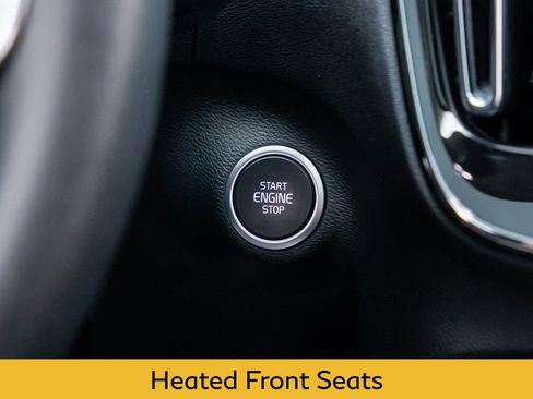 Used 2025 Volvo XC40 B5 Core image 21