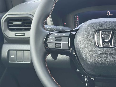 New 2026 Honda Pilot Sport image 13