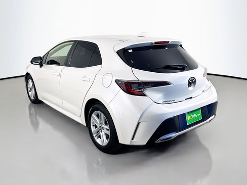 Used 2020 Toyota Corolla SE w/ Carpet Mat Package image 7