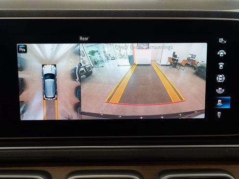 Used 2020 Mercedes-Benz GLE 350 4MATIC w/ 3rd Row Seat Package image 13
