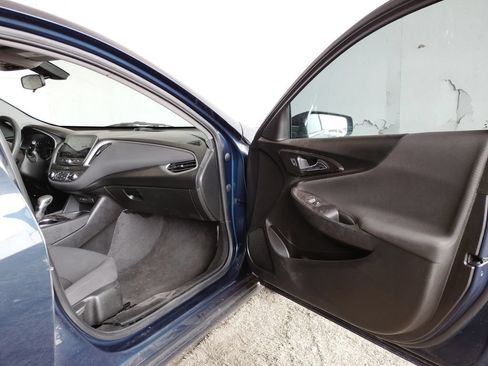 Used 2022 Chevrolet Malibu LT FWD image 12