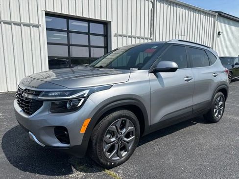 Used 2024 Kia Seltos S AWD/4WD image 18