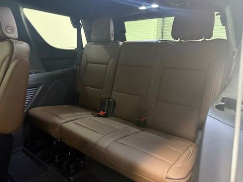 New 2026 Chevrolet Tahoe High Country w/ Sun And Tow Package image 17