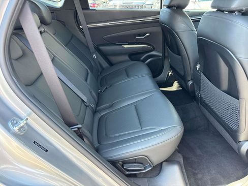 Used 2023 Hyundai Tucson Limited image 16